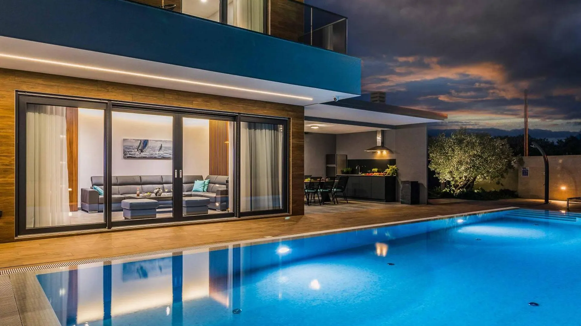 Villa Sapphire Seascape Fazana 0*,  Croatia
